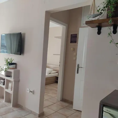 Golden Sky 1 Apartment